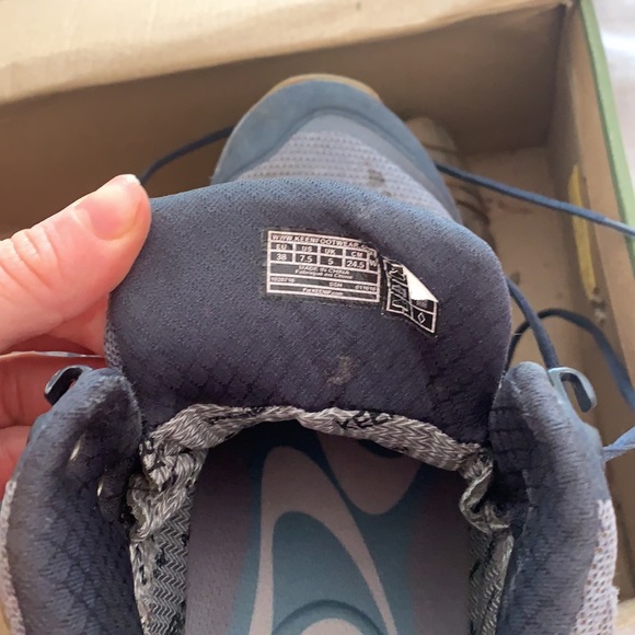 Keen Hiking Boots - Picture 3 of 3